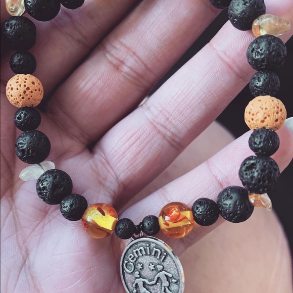 Once upon a hex bracelet- Zodiac Collection - Picture 8 of 8